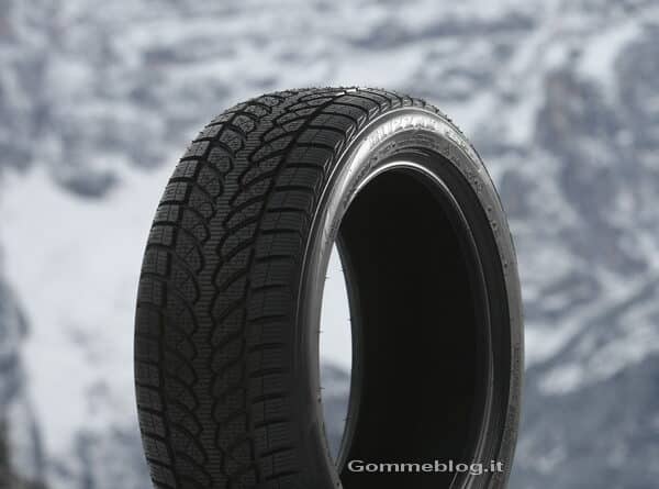 Bridgestone Blizzak LM32