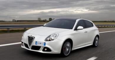 Alfa Romeo Giulietta TCT 01