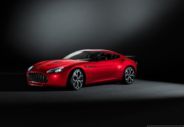 Aston Martin V12 Zagato 4