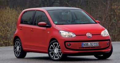 VW UP 08