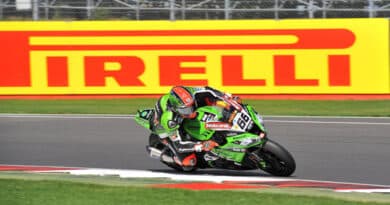 Gomme Moto: Pirelli pronta per la stagione racing 2014 4