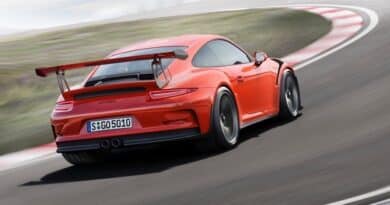 Nuova Porsche 911 GT3 RS: la Regina torna un Pista 2