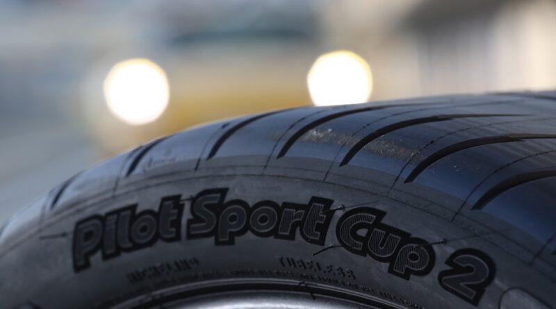 Michelin Pilot Sport Cup 2: Perfezione tra Tecnica e Performance 3