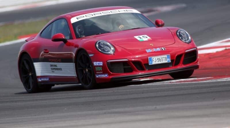 Michelin e Porsche: Quando Gomme e Auto raggiungono l’eccellenza 29