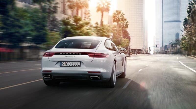 Porsche Panamera 4 E Hybrid 4