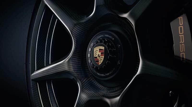 Porsche 911 Turbo S Exclusive: Cerchi in Lega in Carbonio 16