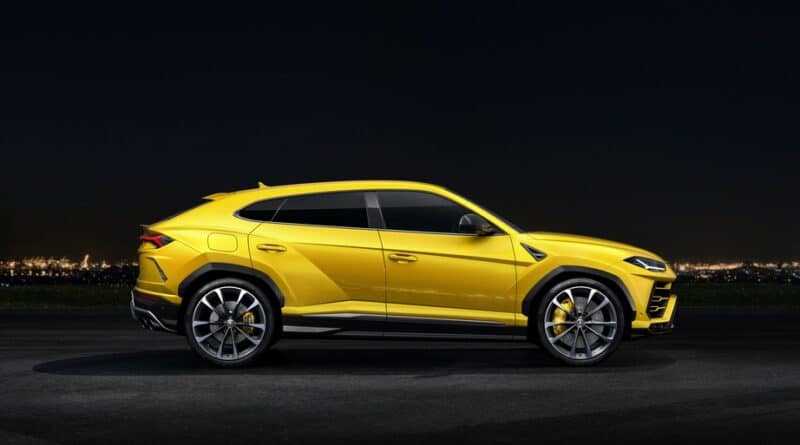 La nuova Lamborghini Urus: il primo Super Sport Utility Vehicle 14