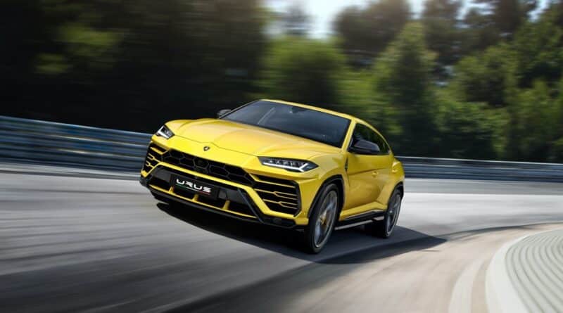 La nuova Lamborghini Urus: il primo Super Sport Utility Vehicle 12