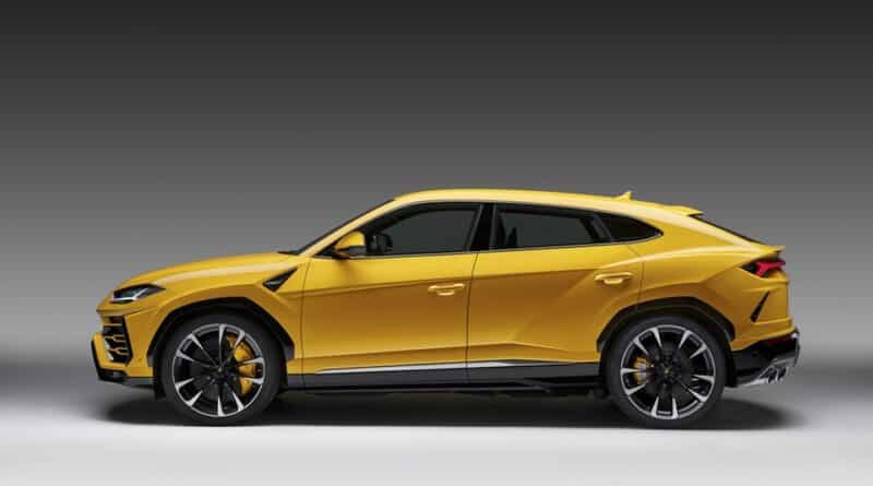 La nuova Lamborghini Urus: il primo Super Sport Utility Vehicle 4