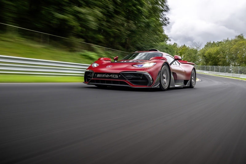 6:29.090 min: Mercedes-AMG ONE batte il proprio record sul giro al Nürburgring-Nordschleife 1