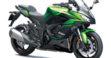 Bridgestone BATTLAX HYPERSPORT S23 Kawasaki Ninja 1100SX