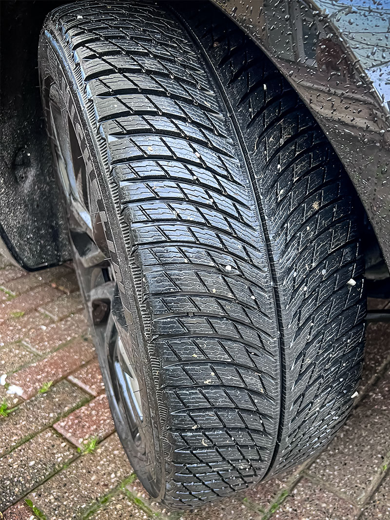 Michelin pilot Alpin 5 suv 03